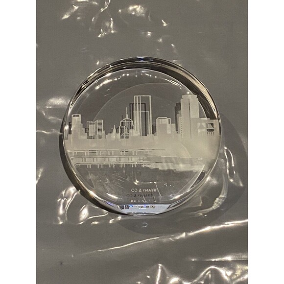 Rare Tiffany & Co Crystal Boston Skyline Paperweight Val St. Lambert 3.25” X  1” - Picture 1 of 4